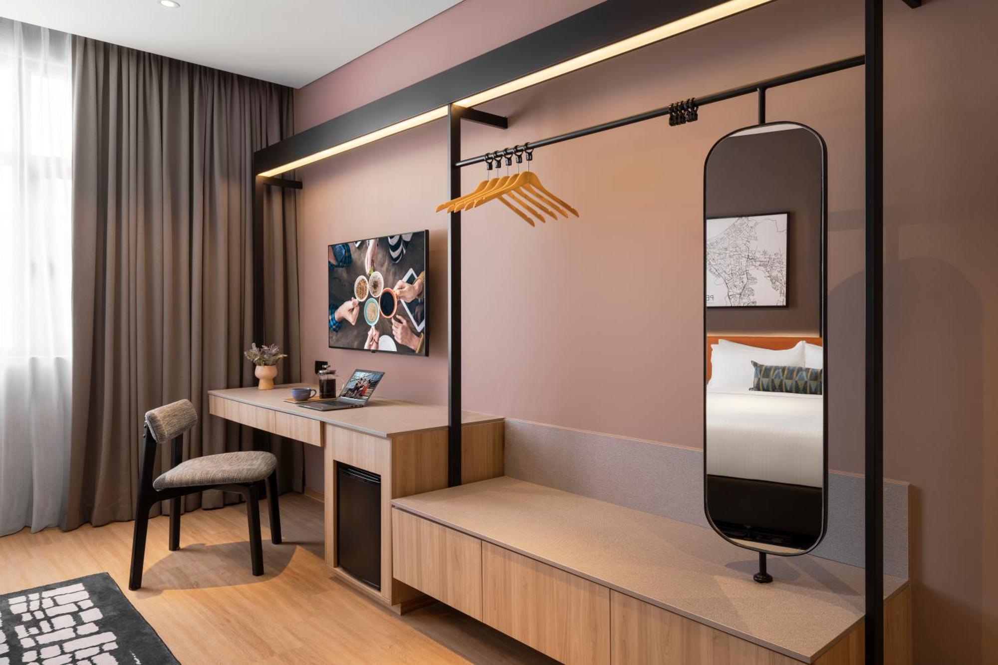 Отель Citadines Connect Cecil Georgetown Penang Экстерьер фото